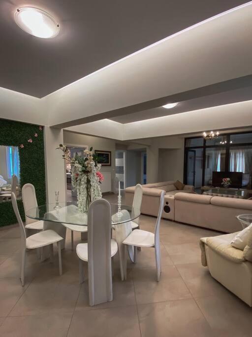 Λabirinthia Appartement Athene Buitenkant foto